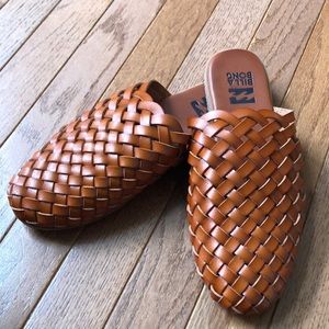 Billabong tan mules